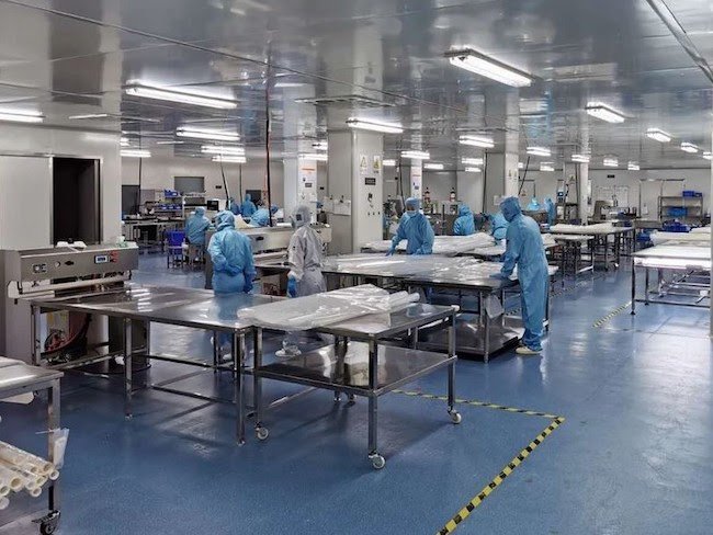RIM Bio provides a complete range of single-use products manufactured in ISO 7 Class 10,000 cleanroom facilities